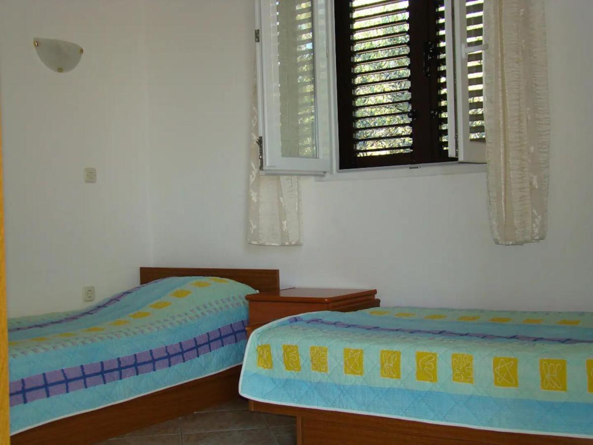 Apartments Davorka Simuni Ngoại thất bức ảnh