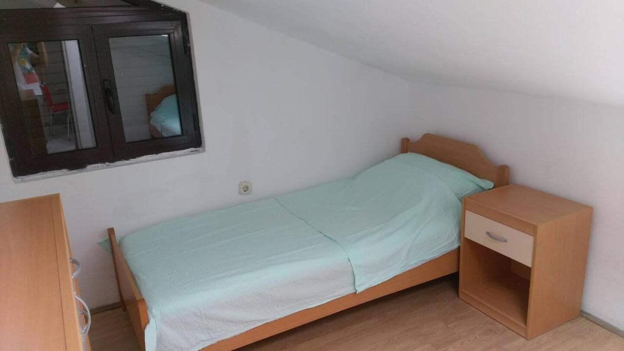 Apartments Davorka Simuni Ngoại thất bức ảnh